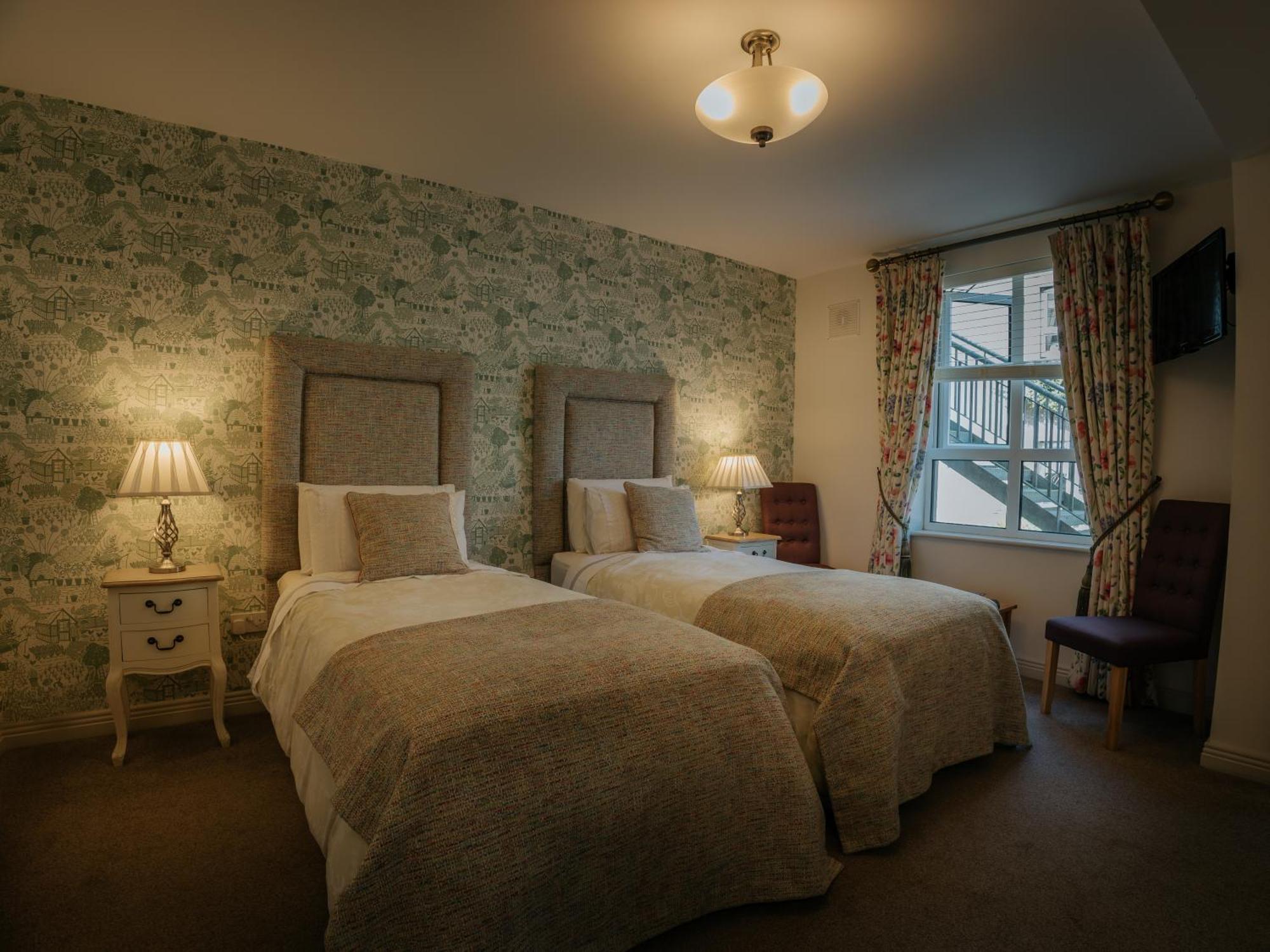 Killiane Castle Country House & Farm Drinagh Extérieur photo
