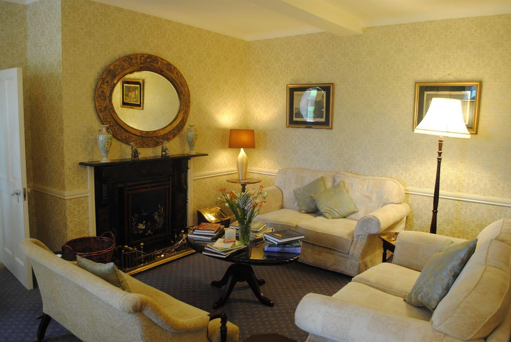 Killiane Castle Country House & Farm Drinagh Extérieur photo